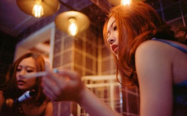 “*人用成品**”销量暴增，女性竟成购买主力军，这背后有何原因？