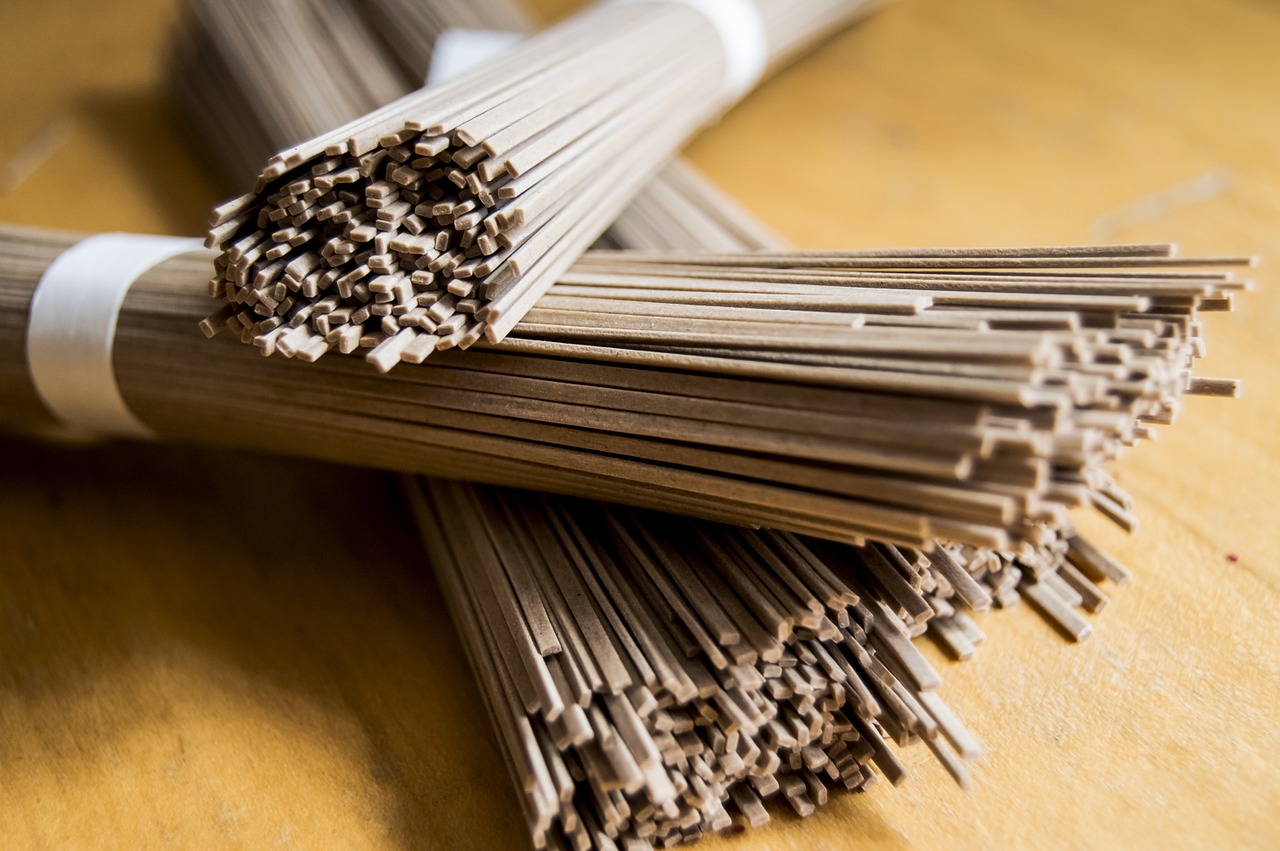 精致碳水和优质碳水的食物表,每日碳水食谱