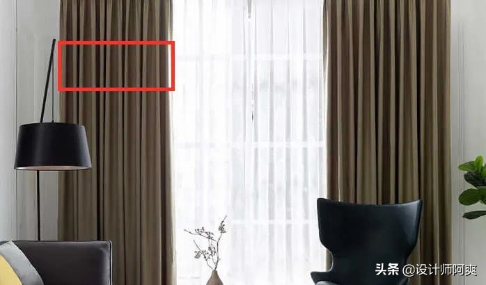 瞧瞧,这才叫窗帘,你家那只是挂了块布