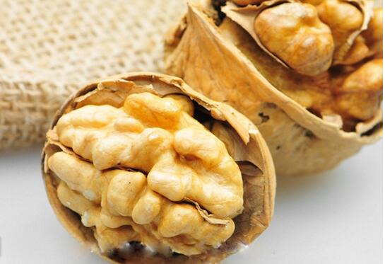 内地人喜欢的新疆干果有哪些,盘点新疆特产是什么