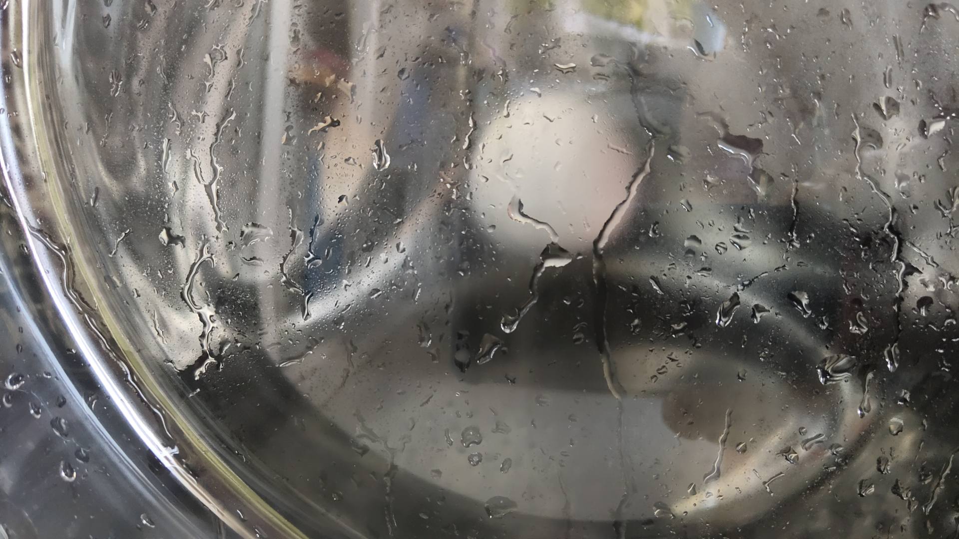 传说中的洗烘套装有那么好吗?春夏秋冬衣物都试过后,有了答案