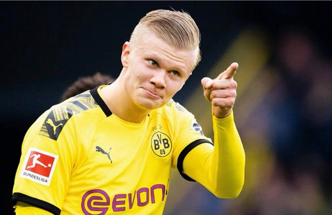 实况足球升黑中锋推荐,实况足球升黑球员