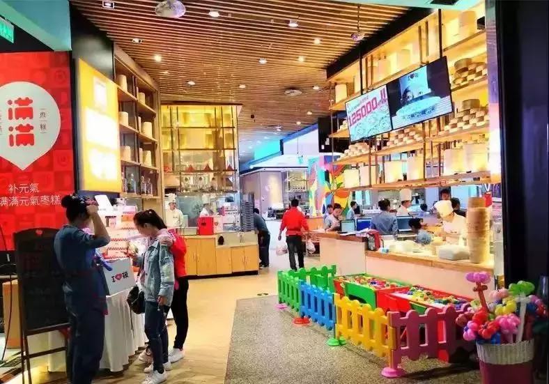 大牌餐企都在讨好熊孩子，这可能是下一个风口！