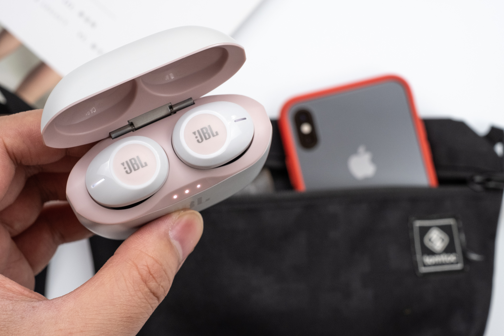 jbltune220tws真无线蓝牙耳机评测,jbltune