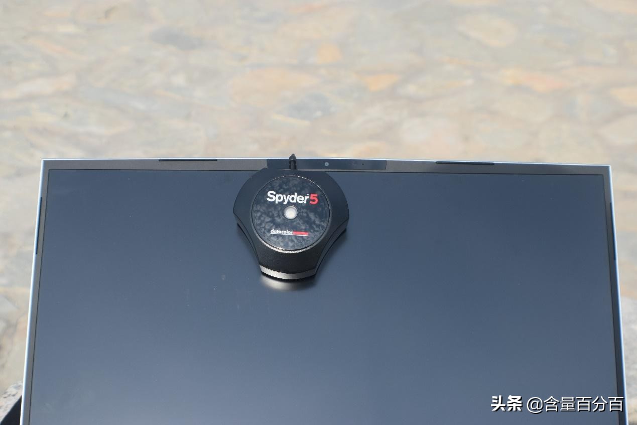 吃用生活品必买,但核心还是CPU、校色仪和主板