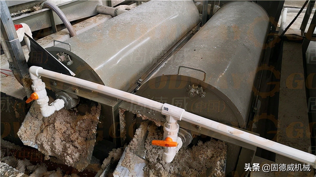 红薯淀粉加工的设备全套有哪些,红薯淀粉加工一整套设备