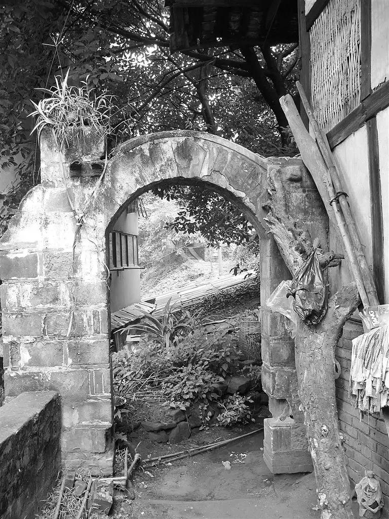 高望山庄,百姓看乐山