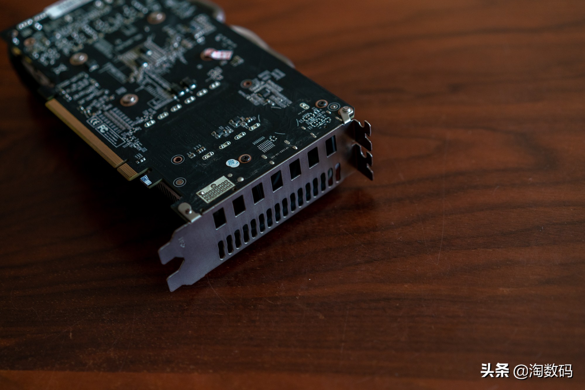 108块钱的缩水版GTX10603GB，PUBG吃鸡还能开3极致，还是AIC公版