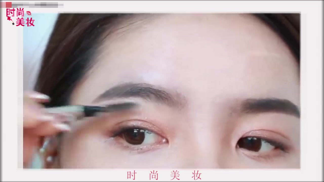 时尚修眉毛,美妆教程初学者修眉