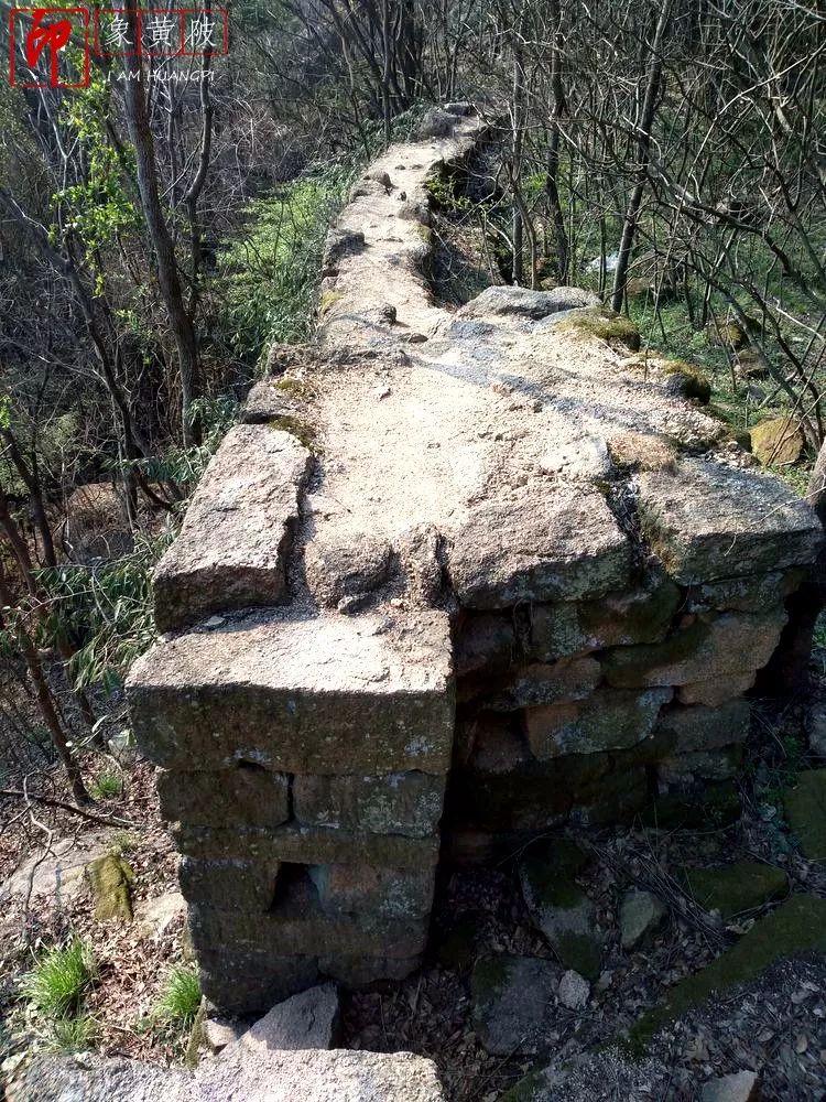 三月，畅攀武汉蔡店鹰嘴石