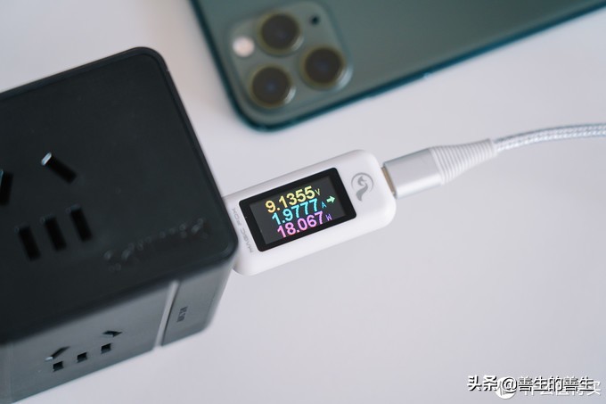 飞利浦原装充电器a7610,飞利浦充电宝带线20000毫安快充