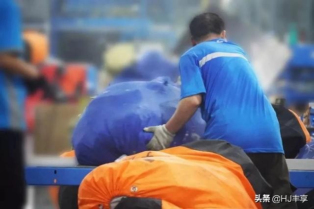 揭秘快递承包‘包仓费’，玩转四通一达承包制