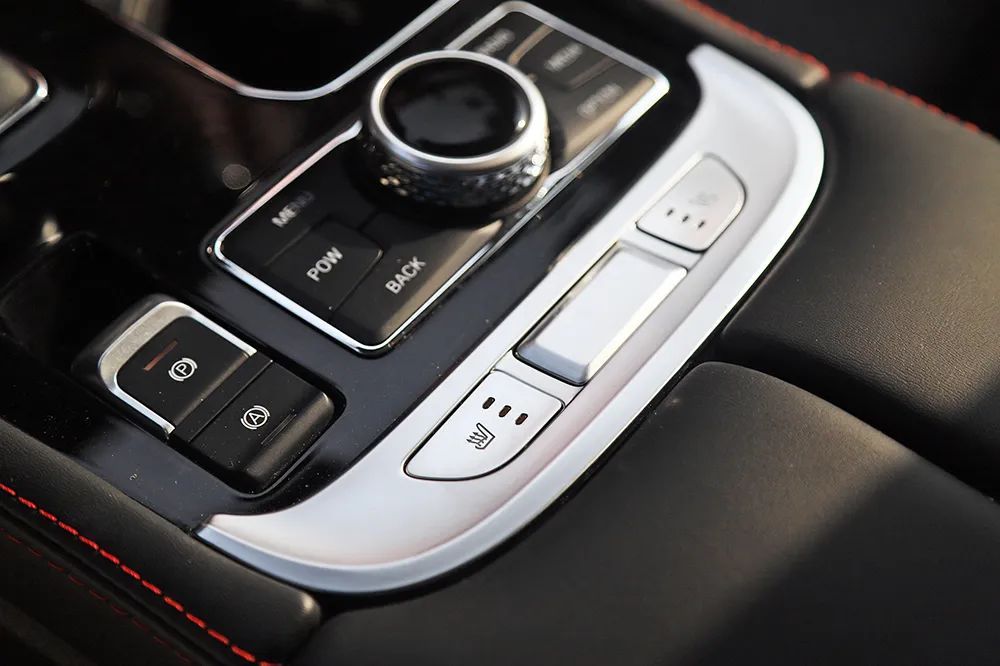 2020bj40城市猎人柴油自动挡报价,20款北京bj40城市猎人版23t价格