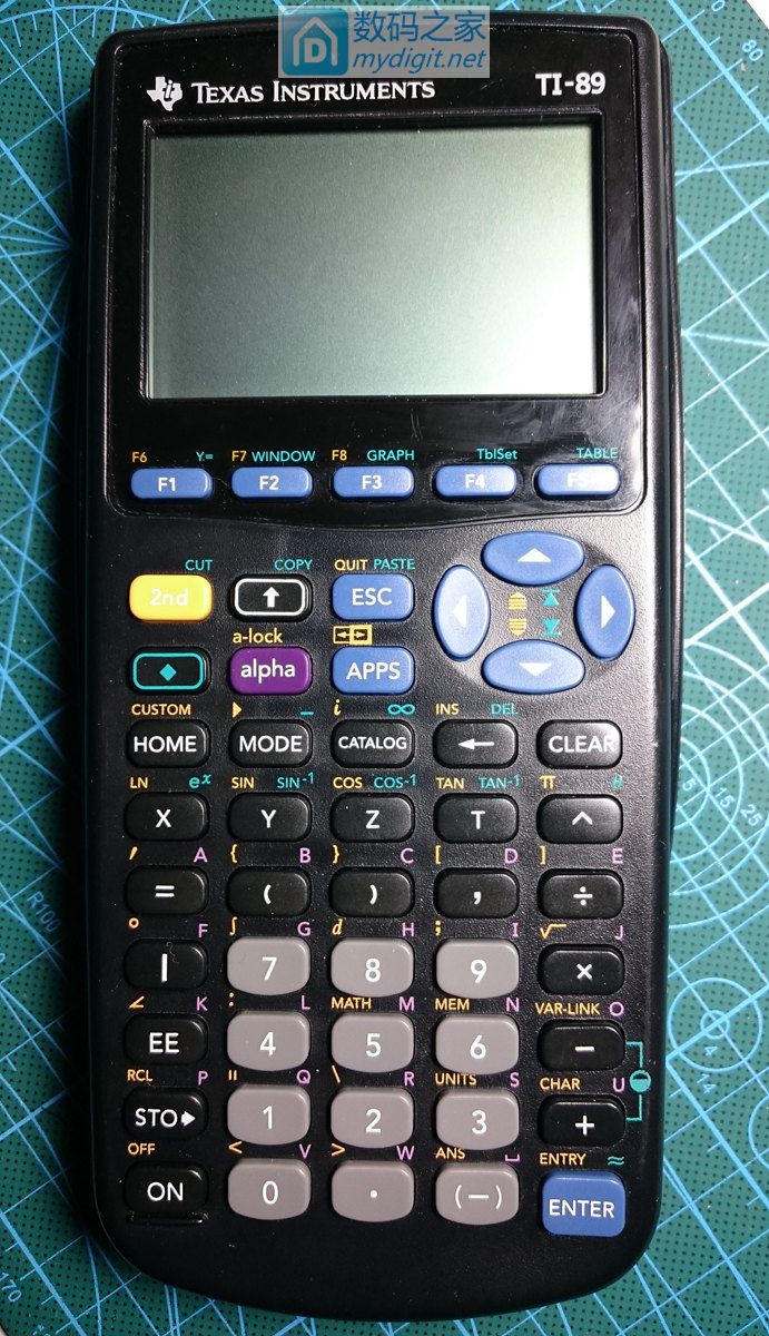 技术大牛太强了！德州仪器TI-89图形计算器拆机维修和CPU超频