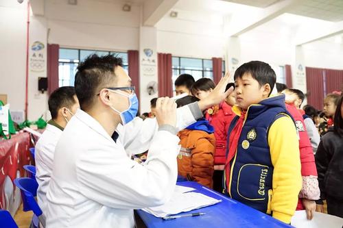 孕妈吃什么对宝宝视力好,孕期吃什么有助于宝宝视力发育