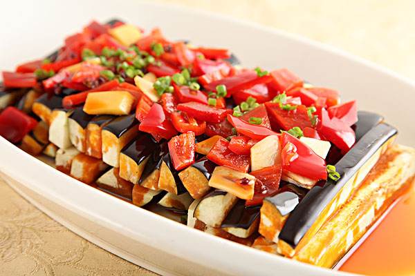 吃茄子的五大“禁忌”，和蘑菇一起吃会中毒？您中了几招？