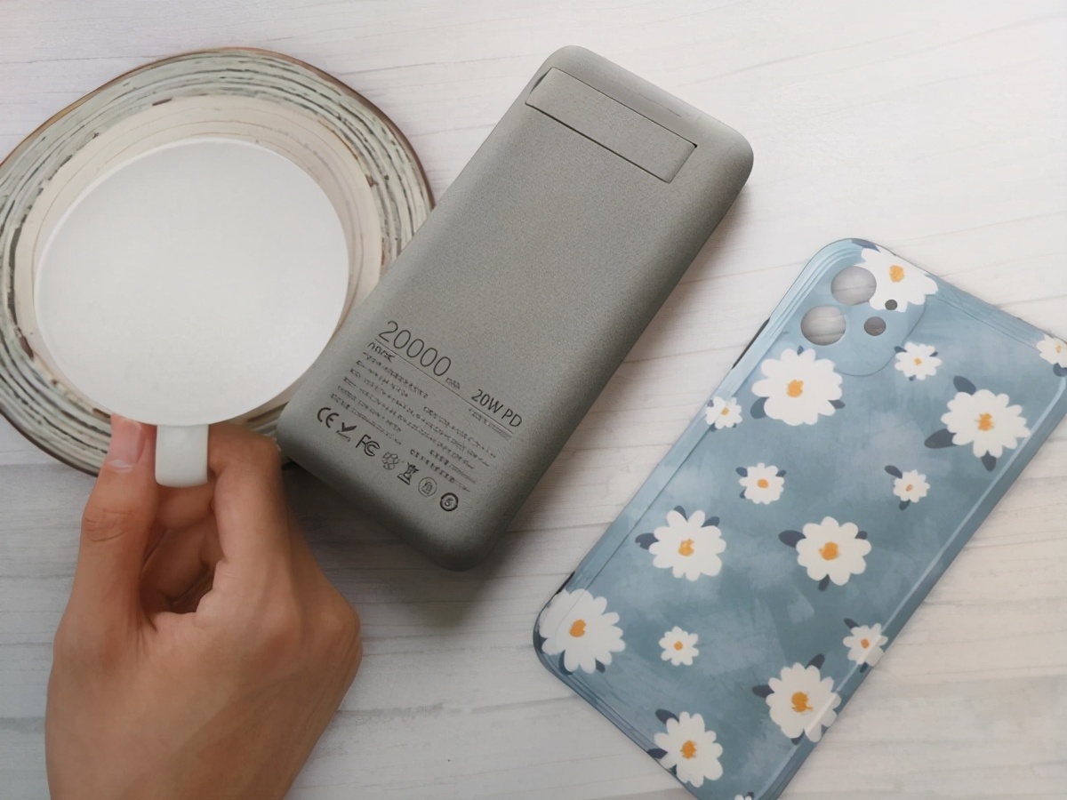 南卡无线充电宝power2评测,南卡power3充电宝无线充电测试
