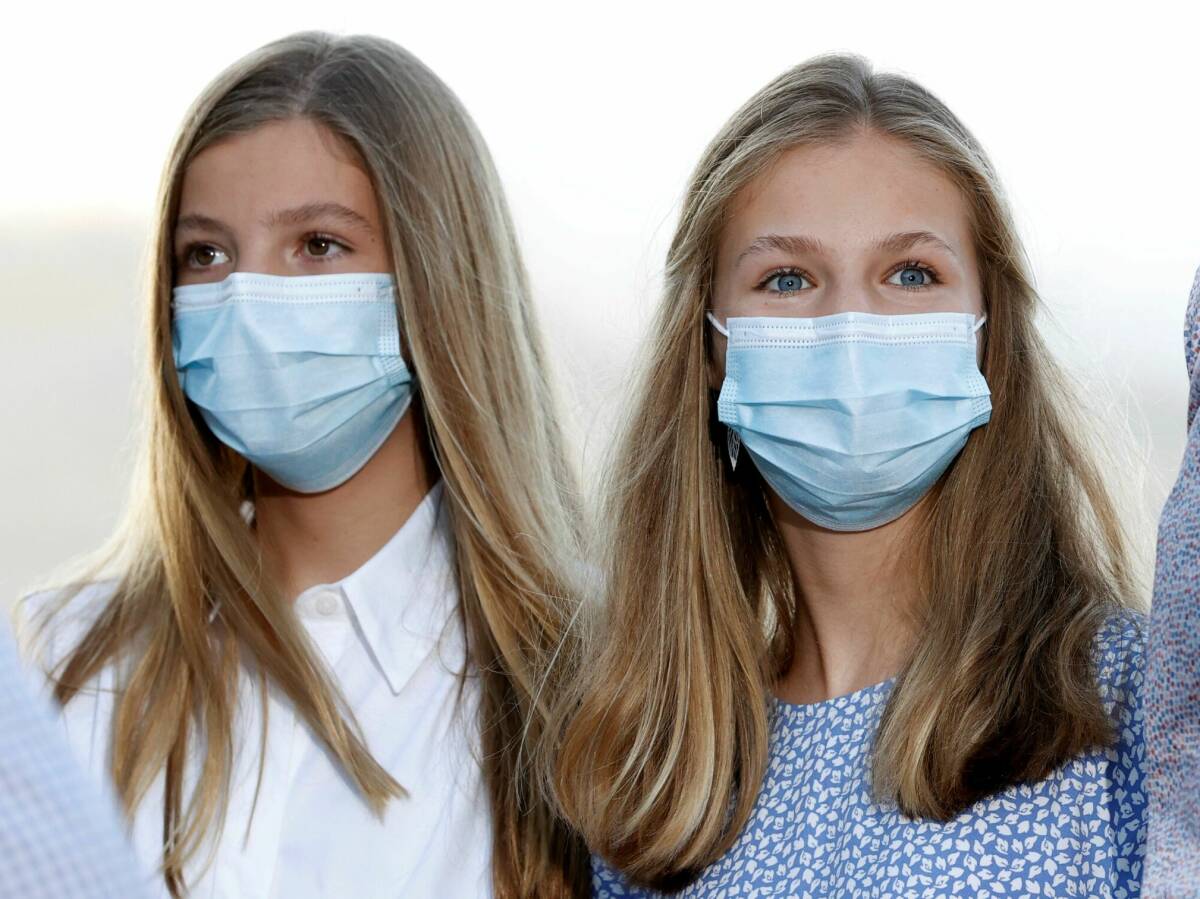 西班牙美女穿搭的风格,西班牙风格穿搭女