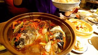 就在市桥!武侠风音乐酒馆来了,卖着60+款地道湘菜!