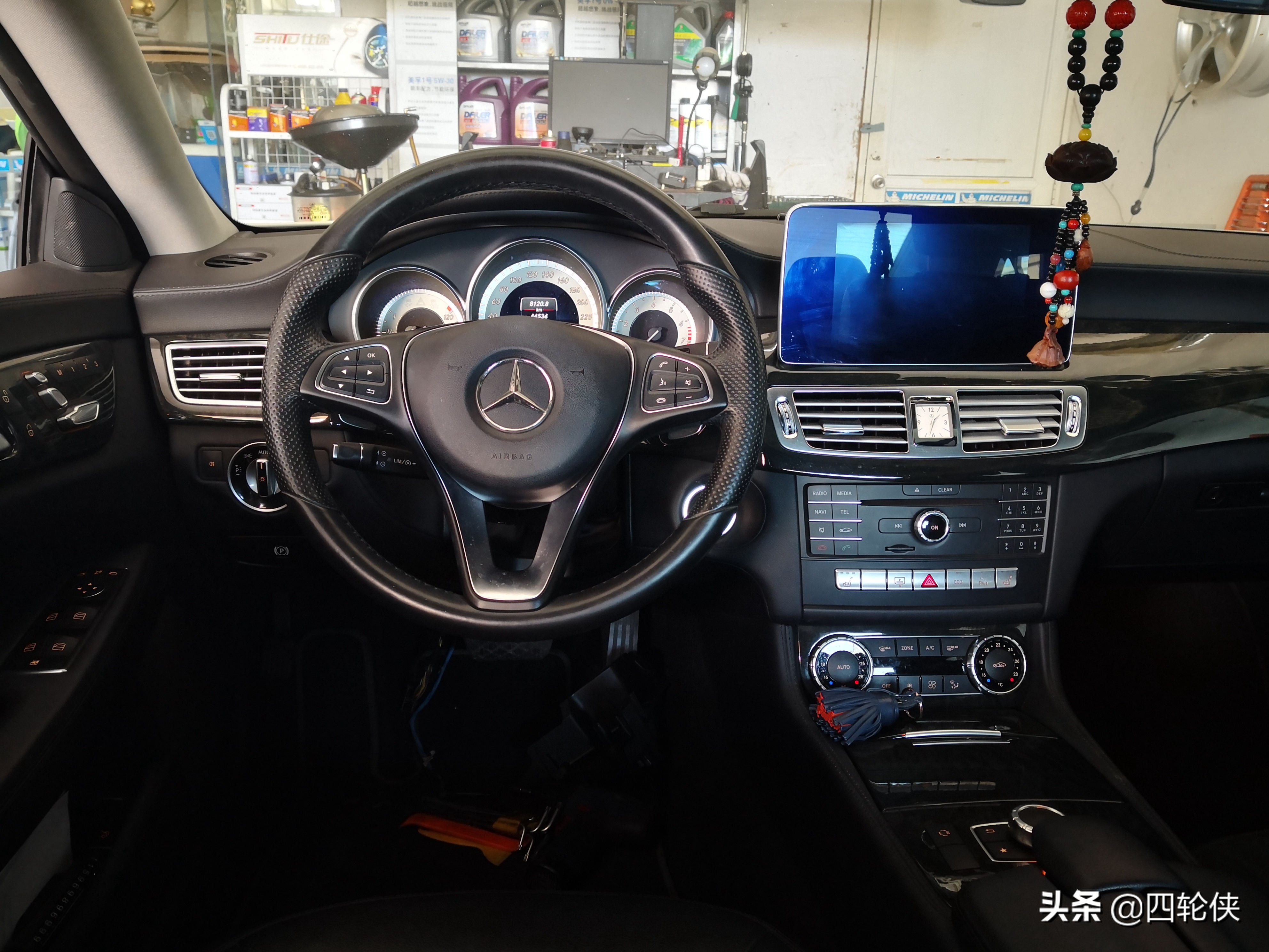 奔驰手刹维修注意事项,奔驰手刹不复位怎么解决