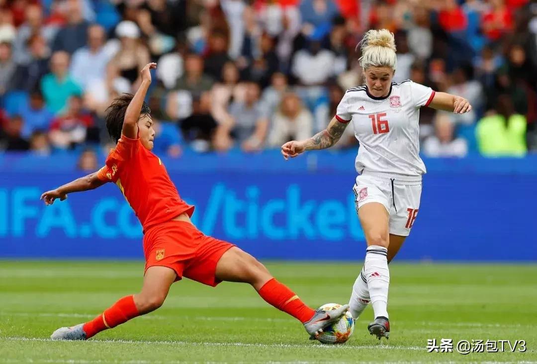 不是专业运动员能进短跑国家队吗,不是专业运动员可以参加达级赛吗