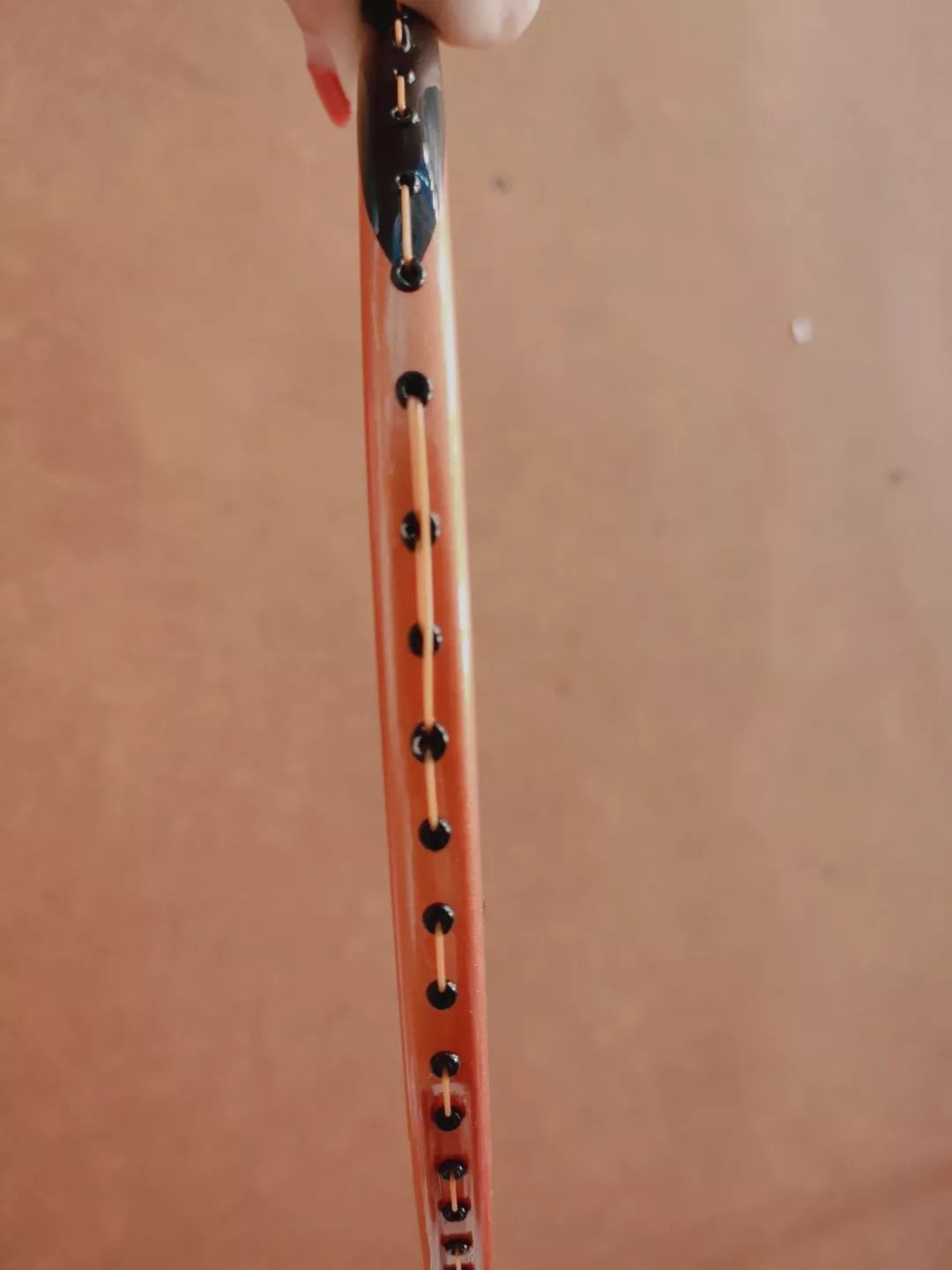 怎么挑选一款适合自己的羽毛球拍,怎么选择一支适合自己的羽毛球拍