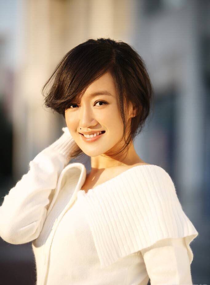 脸上有痣的女生都非常漂亮,脸上长痣的女人是什么性格