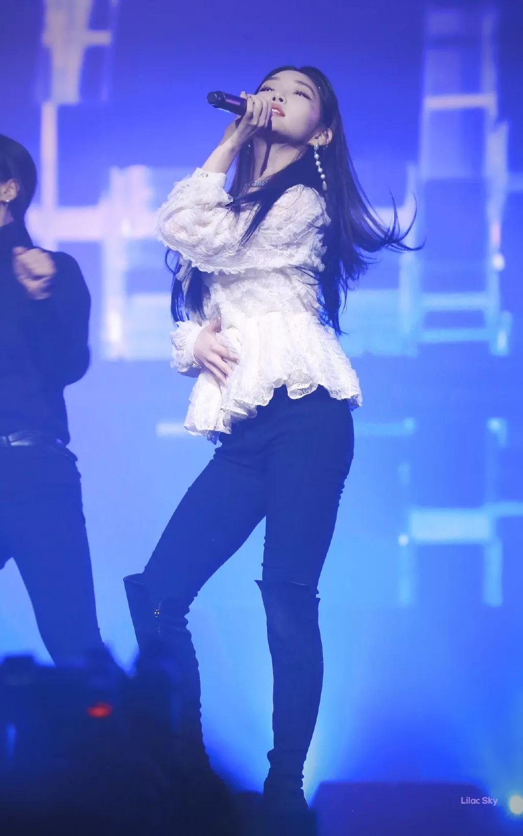 朱丹喊迪丽热巴,迪丽热巴上线了吗