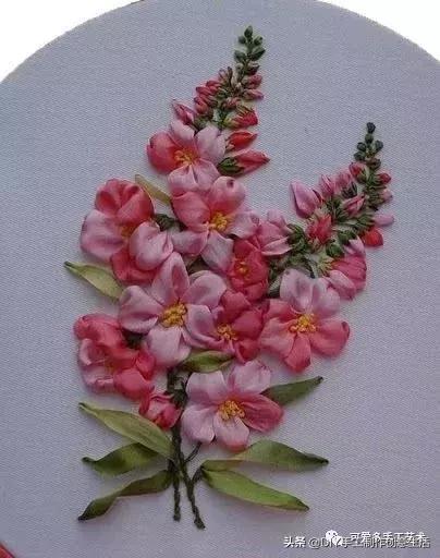 绣一朵花要多久,丝带绣的扭转绣针法