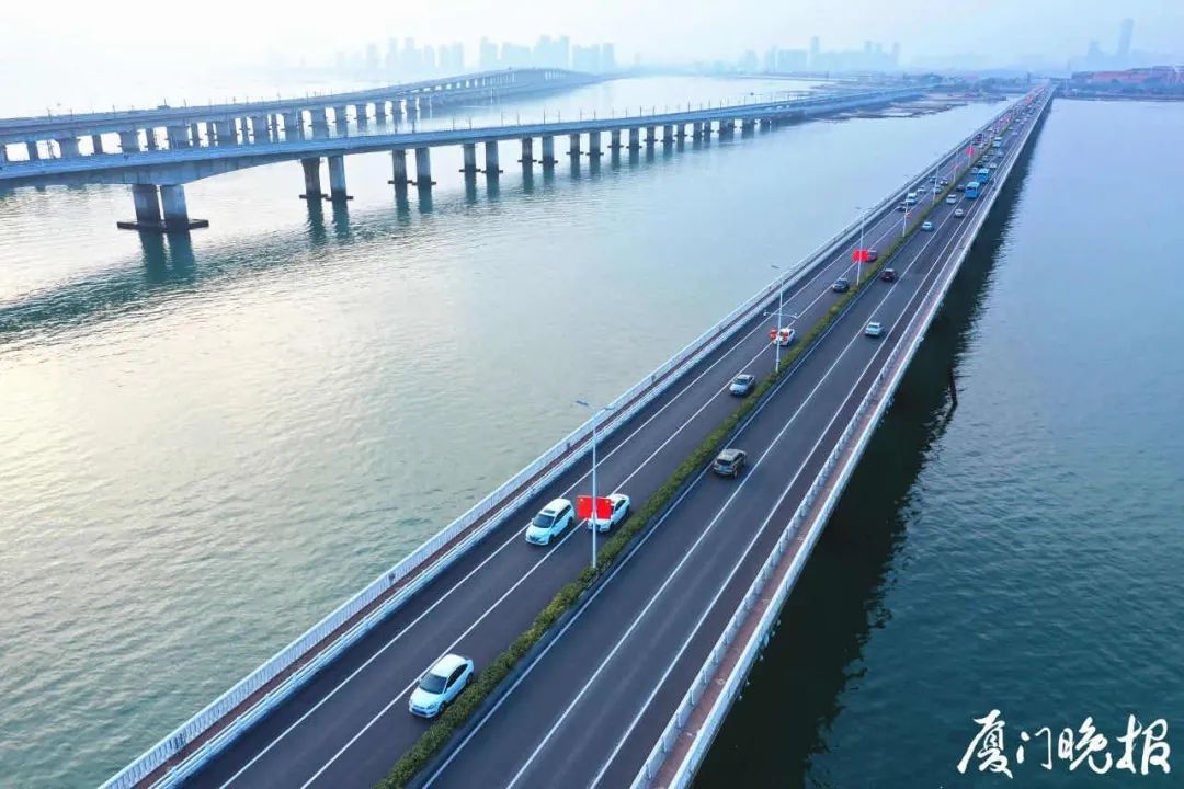 你好，我叫厦门，这是我的简历