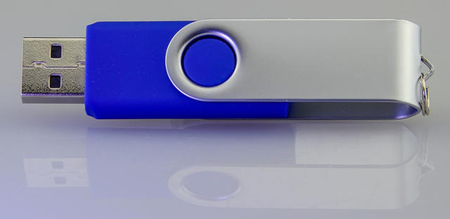 手机照片和视频太多很占内存？这样保存，既省出一大半内存又安全