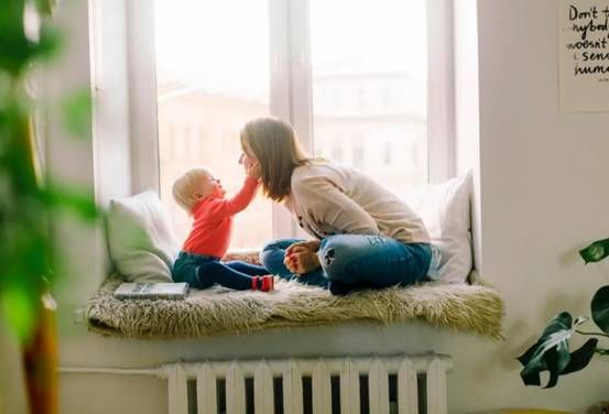 小孩说话结巴是什么原因,说话结巴是什么原因导致的