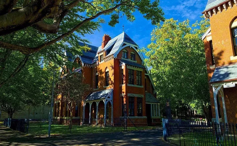 加拿大一个高度发达的国家,加拿大这个国家怎么那么发达