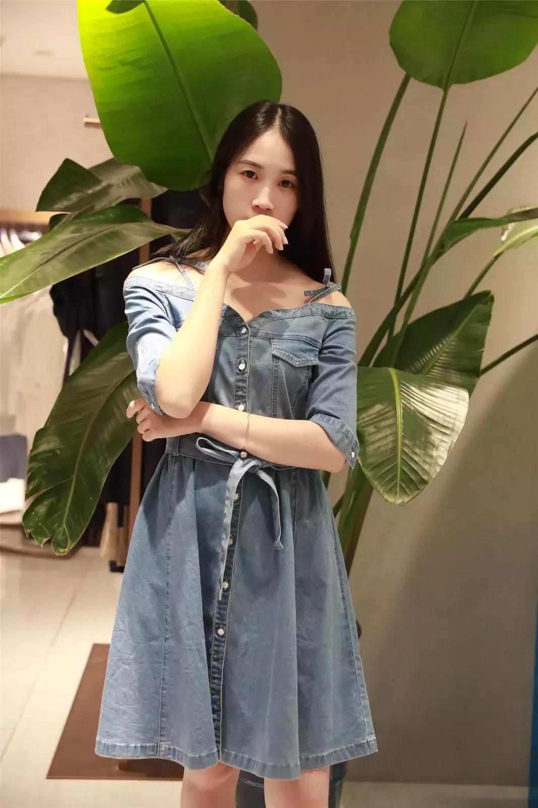 市中心这家高精尖卖场疯狂折扣!直降+团券,送的比买的多