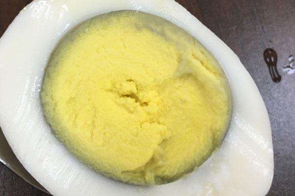 菠菜鸡蛋一起吃会得肠癌吗,鸡蛋吃多了会不会肠癌