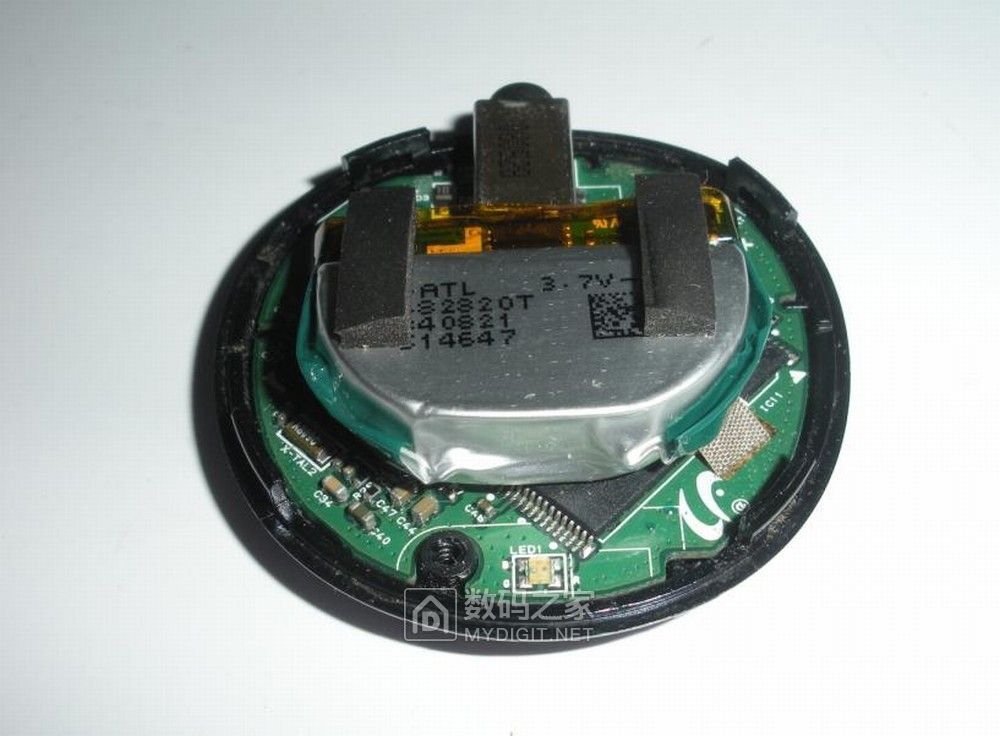 拆修三星音乐魔法石MP3*放播**器YP-S2,附数据充电线制作方法