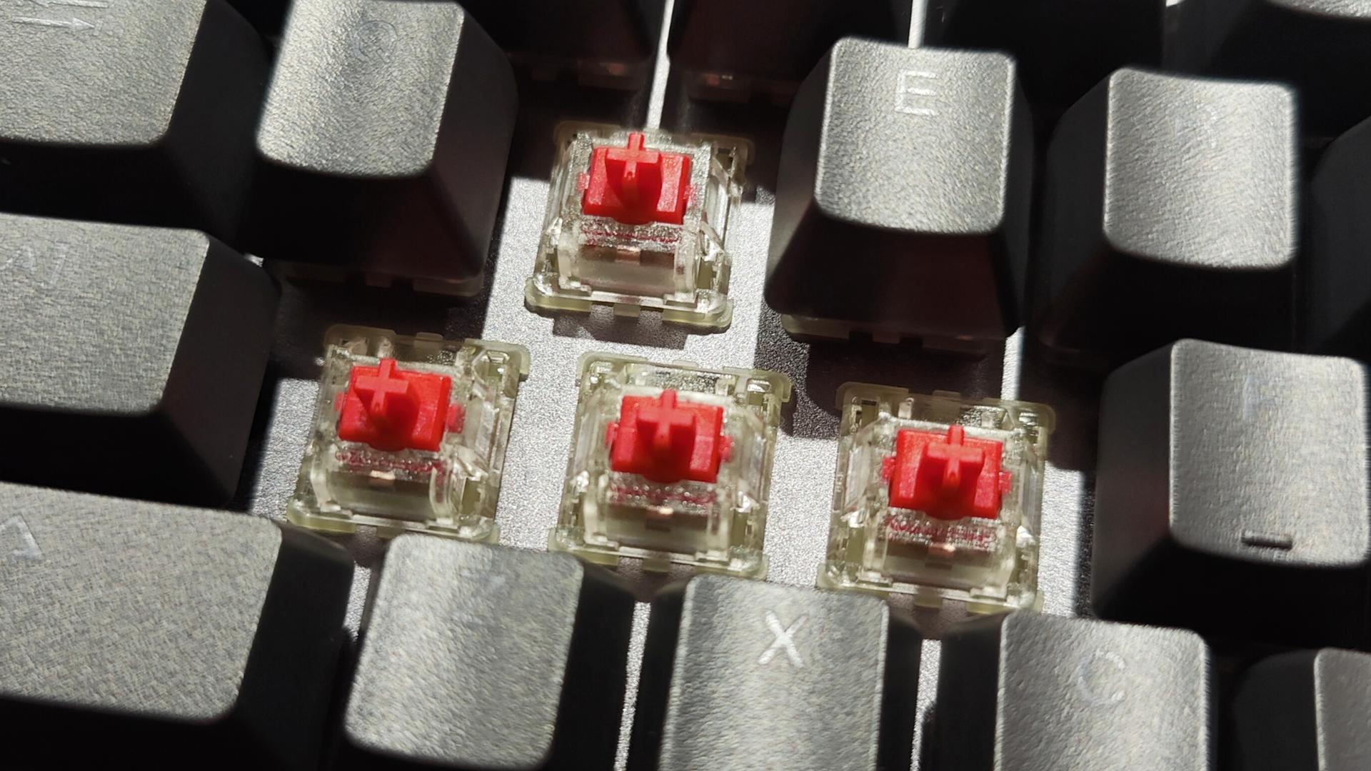 罗技键盘g610和k845,罗技键盘g412好还是k845好