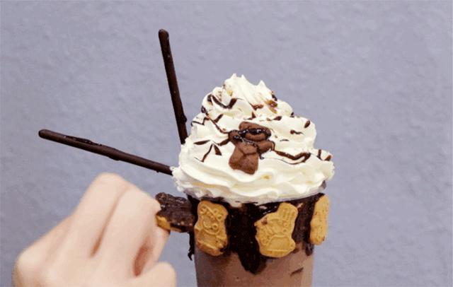 等了3年，它终于来成都啦！还带来了比脸大的变态沙冰