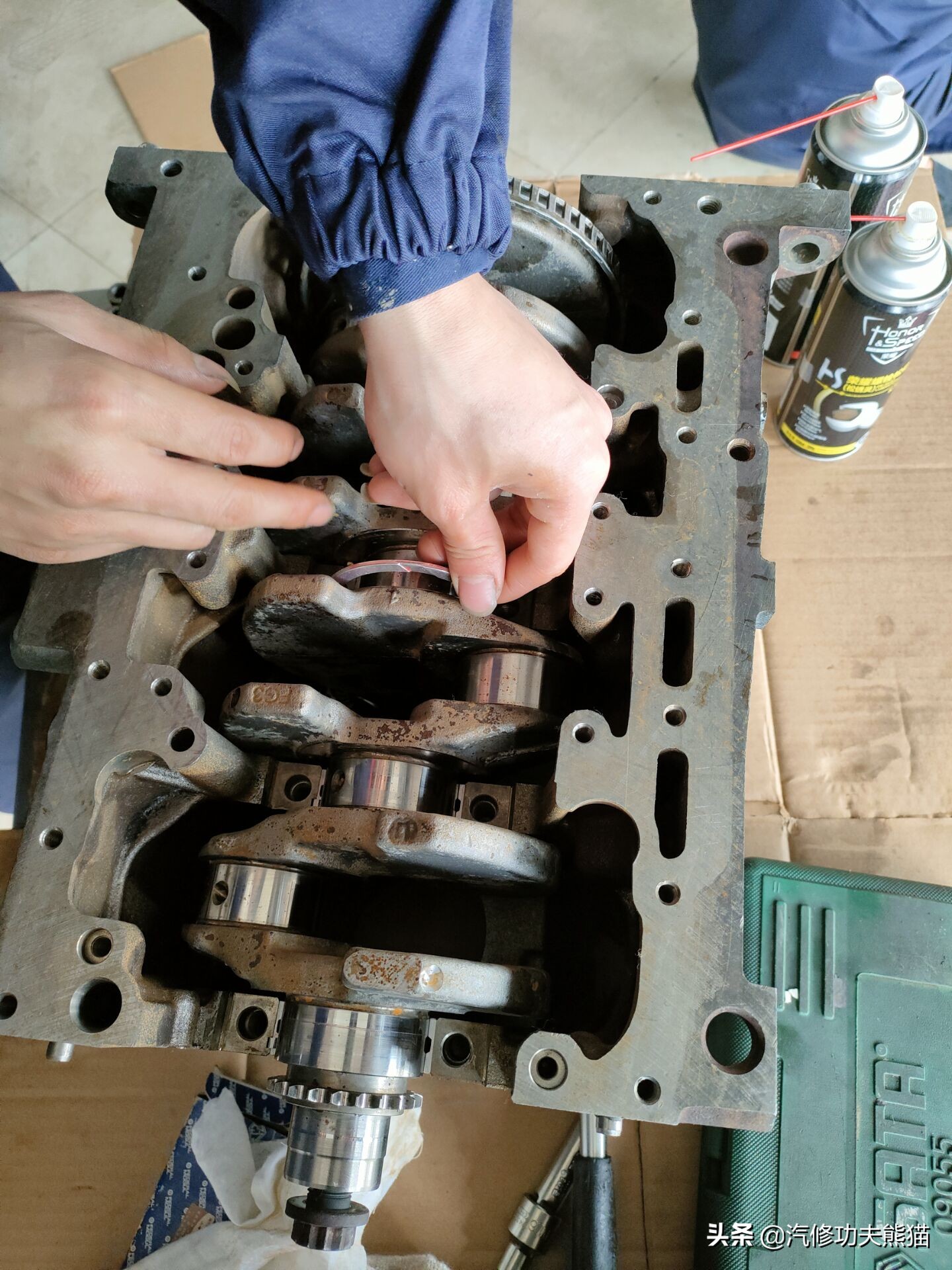 一汽奥迪a6l烧机油,08款奥迪a6l2.0t烧机油严重怎么办