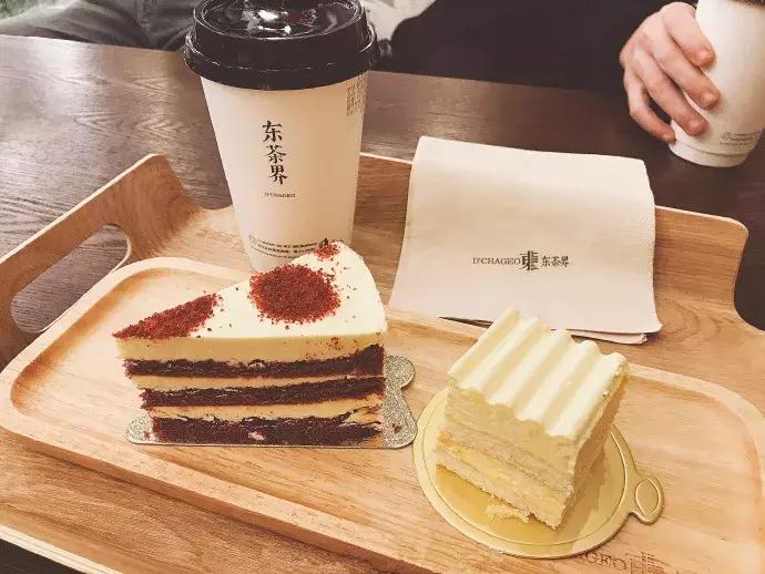 网红打卡地周末好热闹呀,最浪得虚名的网红打卡地