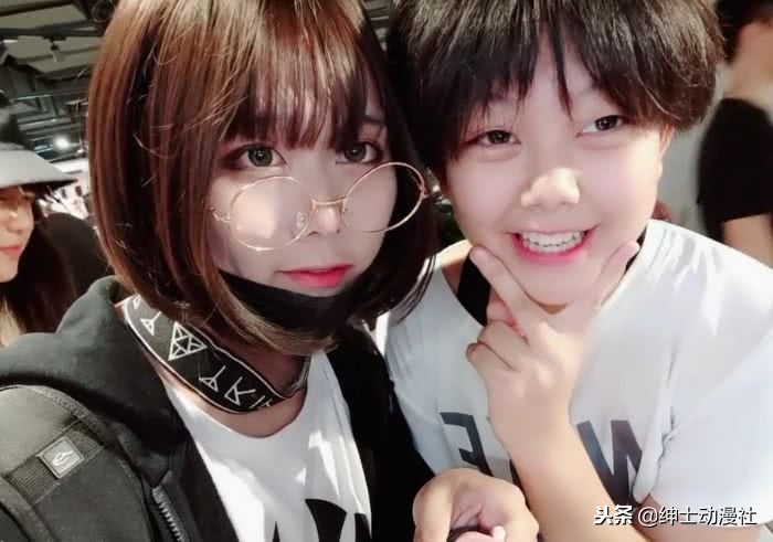 漫展男扮女装需要注意什么,14岁初中生男扮女装去漫展