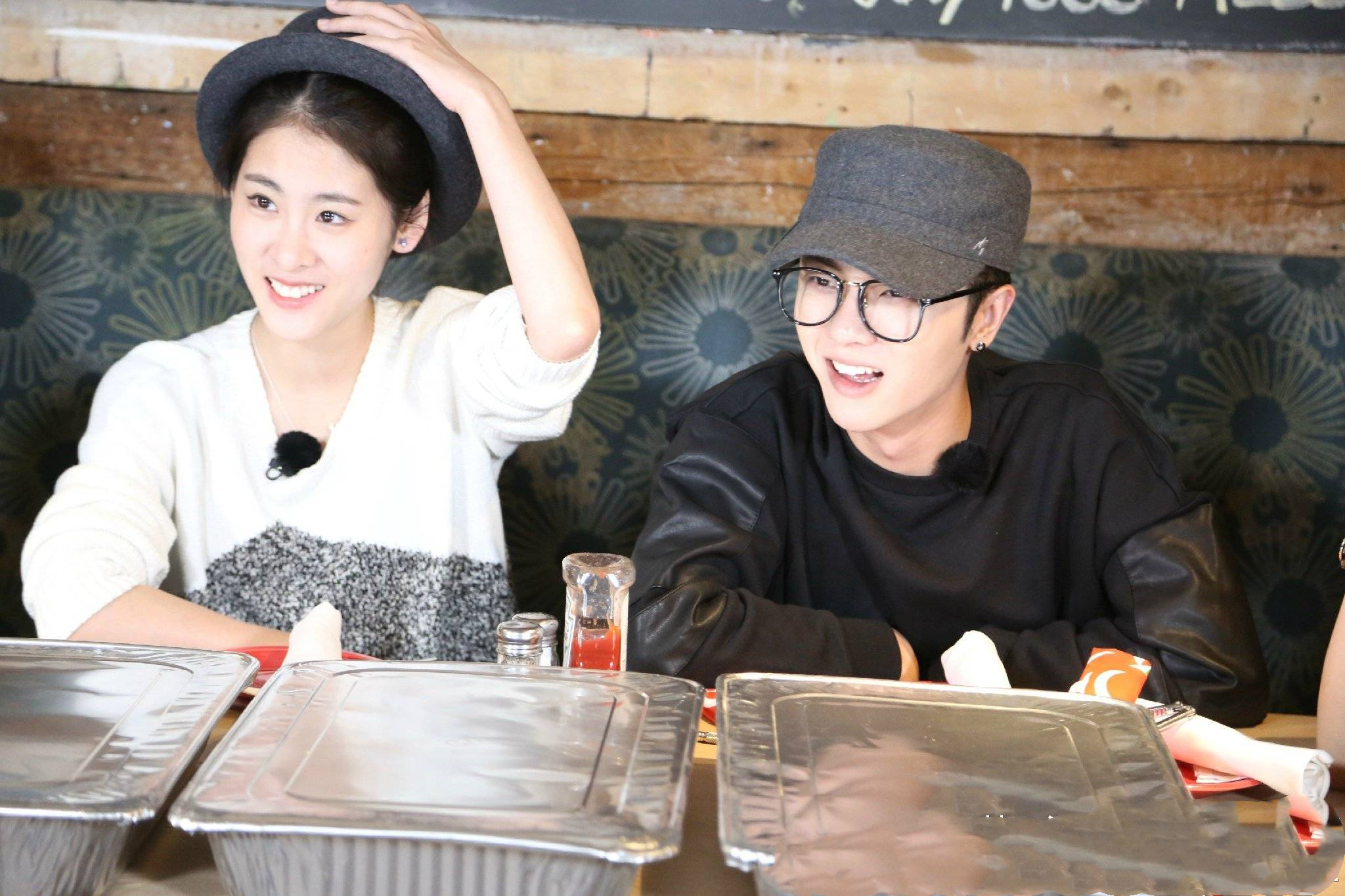 华晨宇与张碧晨告诉我们的道理,张碧晨和华晨宇相处的爱情故事