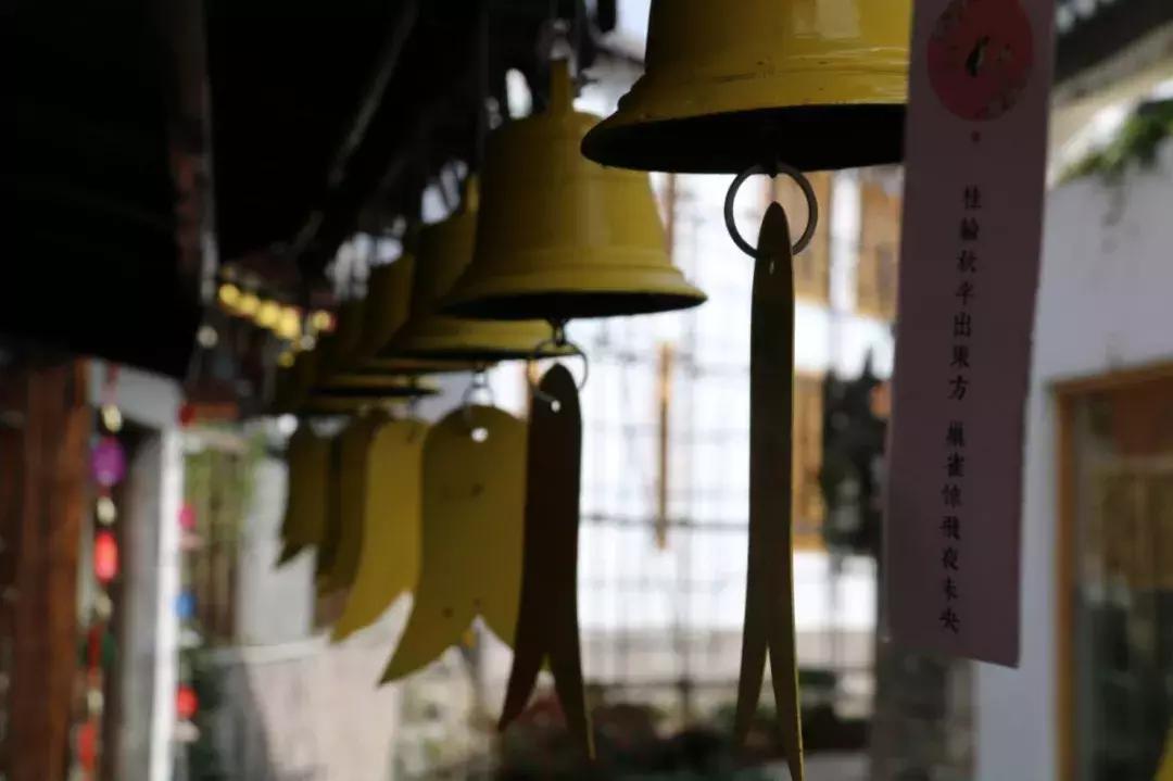 三月去丽江穿什么衣服,三月我们一起去踏青