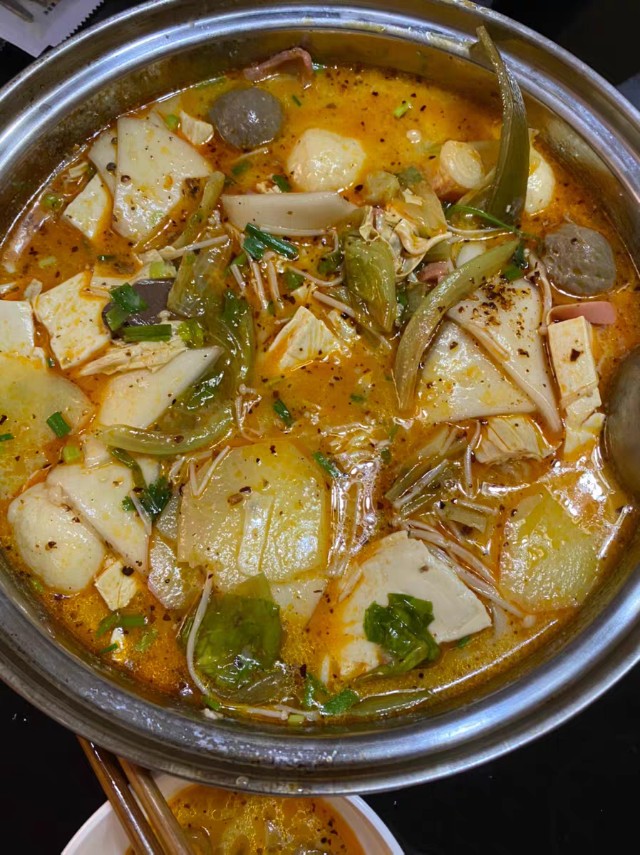 被误会的吃播美食－土豆粉条，吃多了真的会变傻，老年痴呆么。