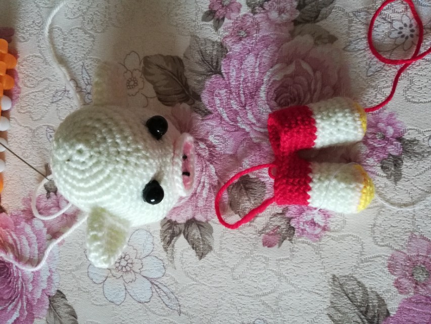 钩针钩织漂亮的小猪,钩小猪挂件编织方法全集