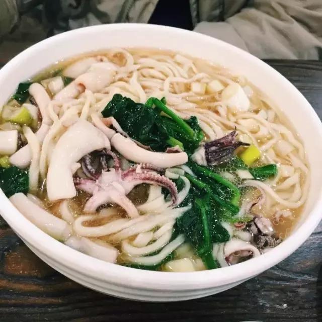 青岛好吃的面推荐,青岛好吃的大碗拉面