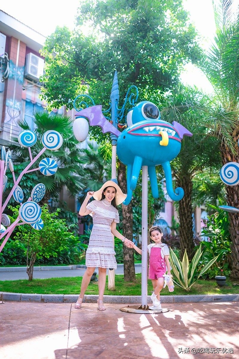 厦门灵玲动物王国大熊猫,厦门马戏团灵玲动物王国观光游览