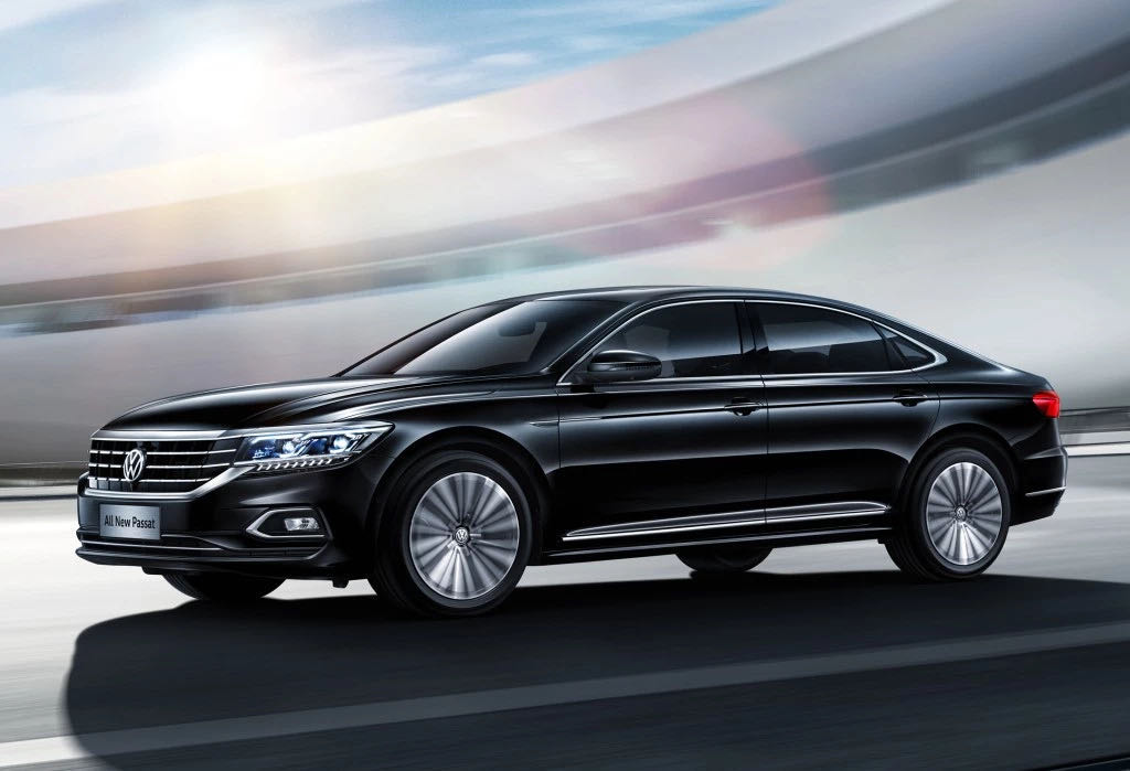 这两款b级车颜值高空间大,落地20万左右最值得买的车