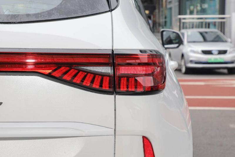 哈弗h6第三代1.5t最低配评测,哈弗h62021款1.5tgdi自动冠军版