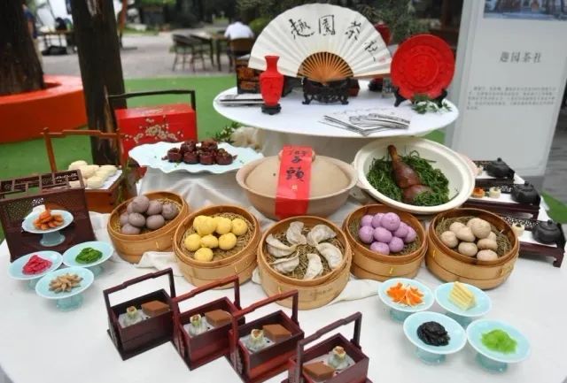 返乡卖早点背后的市场规律!原来是早市